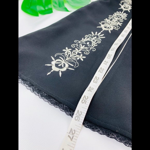 LOFT ANN TAYLOR Fit and Flair Midi skirt - Picture 7 of 8